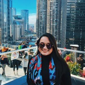 Meet your Posher, Andrea